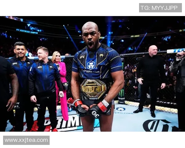 UFC琼斯与科米尔二番战精彩回顾与未来展望分析